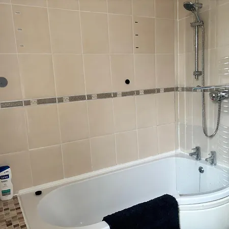 Holiday home Farm Street By Sapphire - Next To Bae Systems, Barrow-in Furness Barrow-in-Furness